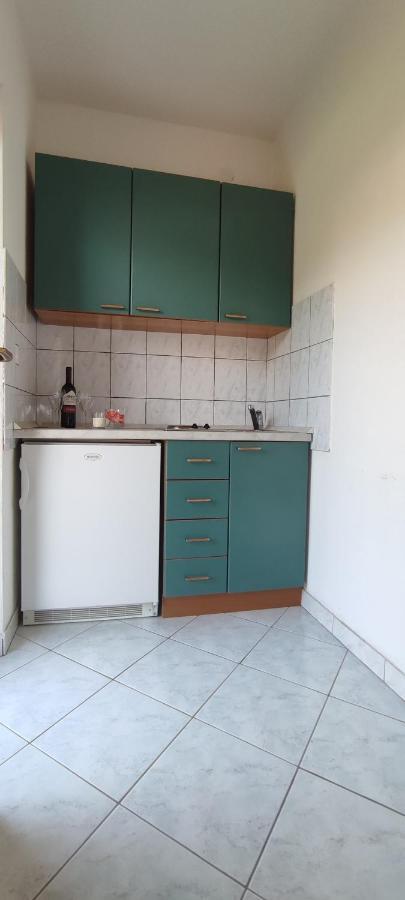Apartments Villa Anna Подстрана Экстерьер фото
