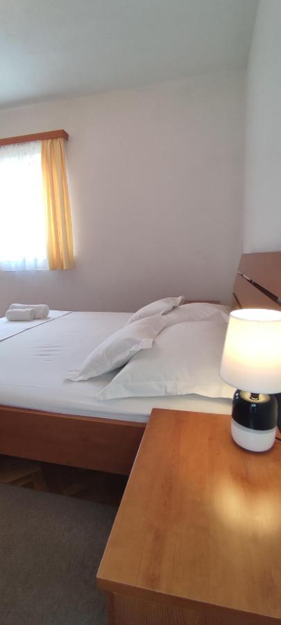 Apartments Villa Anna Подстрана Экстерьер фото
