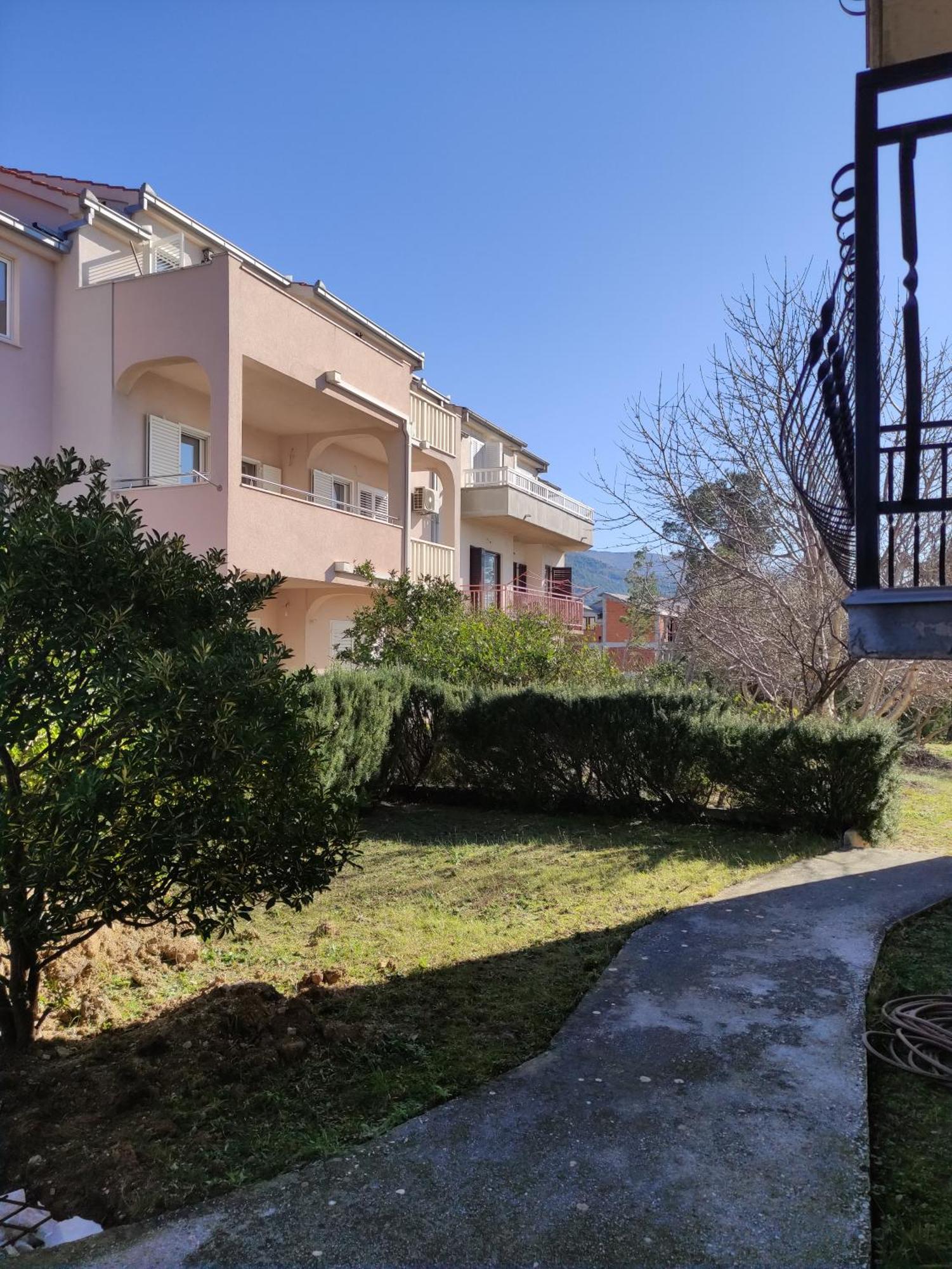 Apartments Villa Anna Подстрана Экстерьер фото
