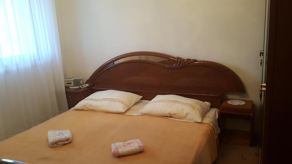 Apartments Villa Anna Подстрана Экстерьер фото