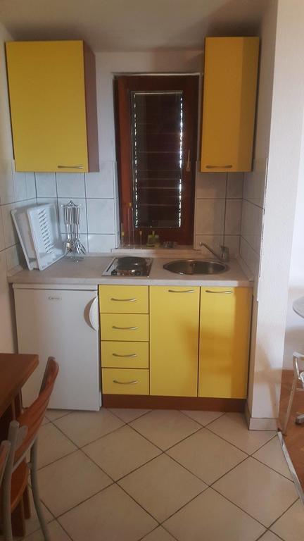 Apartments Villa Anna Подстрана Экстерьер фото